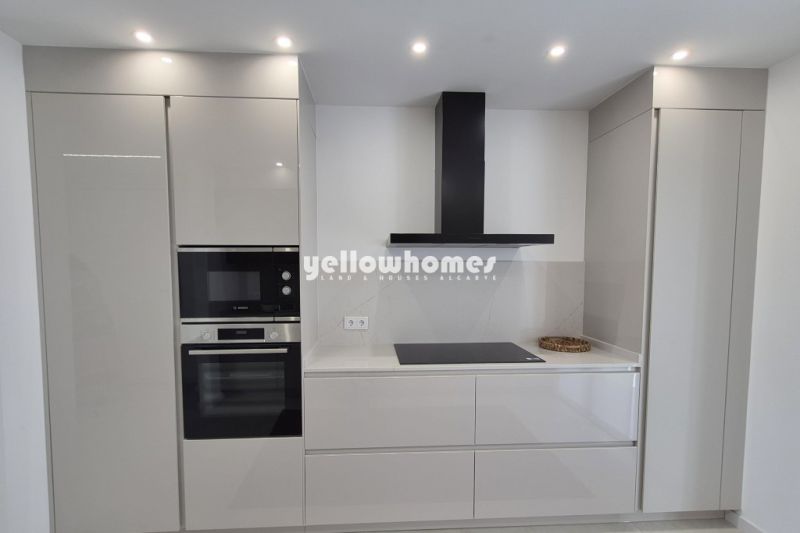 Modern 3-Bedroom Villas with Private Garden and Pool near Vilamoura/Vila Sol